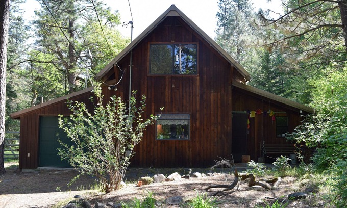 Mosier Cabin | Secluded, Peaceful, Rustic Cabin on 24 acres with seasonal creek