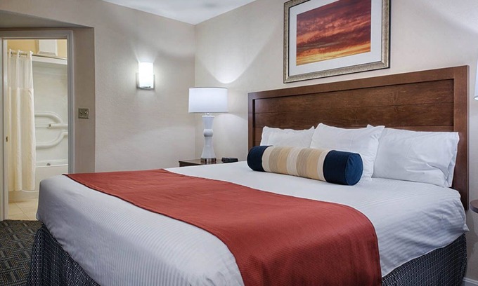 The Point Resort | See the boat show and enjoy all there is to go to in Newport,RI