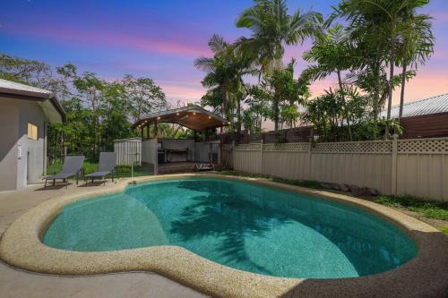 Kewarra Beach House | Seednest 7 bedroom beach house Pool &Game Room