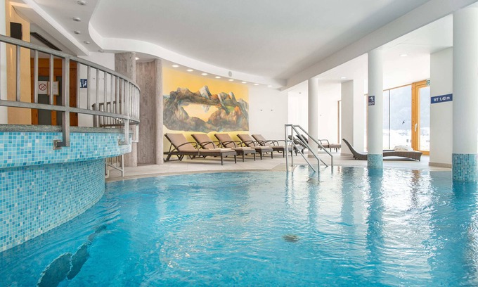 Tschoran Hotel | Seehotel Urban