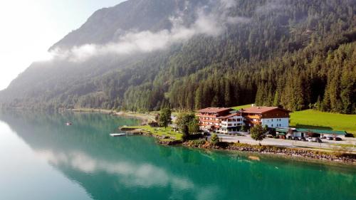 Eben am Achensee Hotel | Seehotel St Hubertus