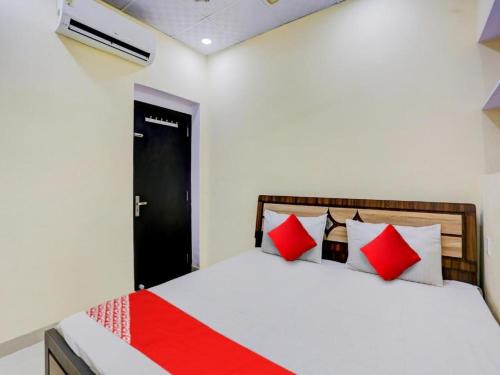 Faizabad Cabin | Seeta Pathik Niwas