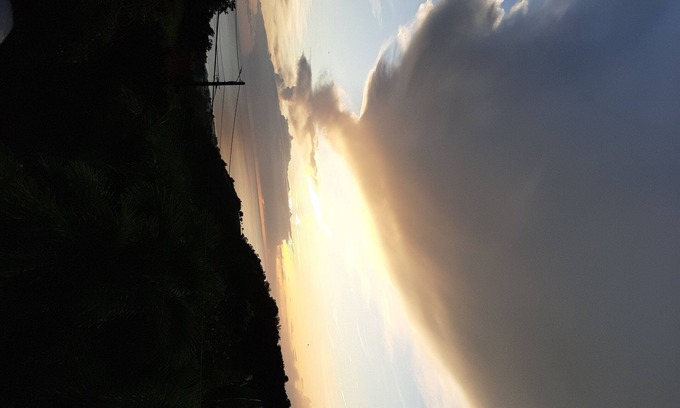 Saint-Claude Apartment | SeeView located on the side of the mountain with views of nature and the sea