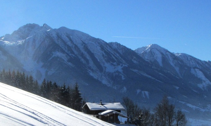 Sankt Johann im Pongau Ski Chalet | Self-catering hut with art studio in the mountains