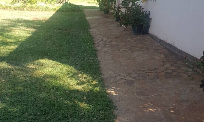 Harare East House | Self contained cottage home away from home for holiday or business