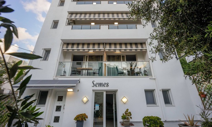 Limenas Chersonisou Apartment | Semes Luxury Apartments by Estia