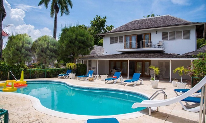 Mammee Bay Estates Villa | Sencillo Beach Access Villa in Mammee Bay Estate