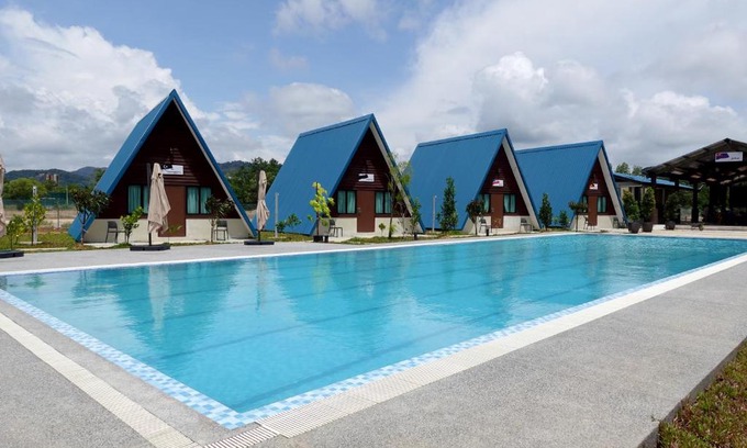 Batu Pahat Resort | SENTA Adventure Camp & Resort