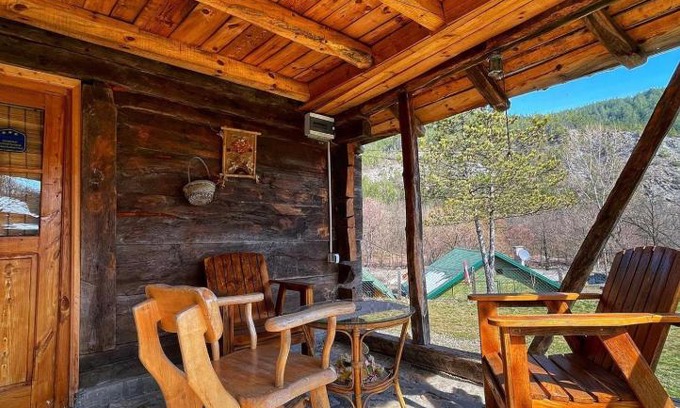 Central Serbia Apartment | Seosko domacintsvo kod Cvela