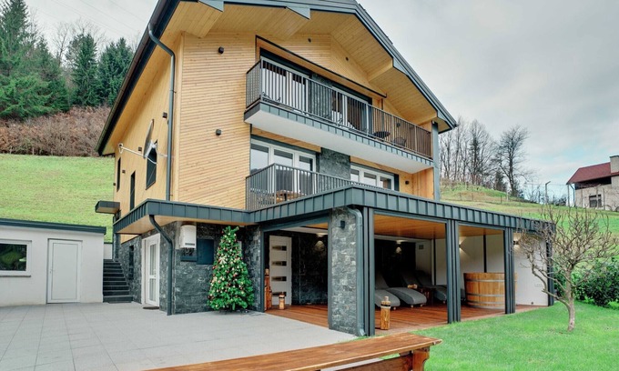 Lasko Apartment | Serene and Radiant Retreat Apartments - Two Bedroom Apartment