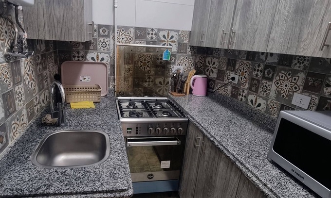 As-Sayidah Zaynab Apartment | Serene Apt for a peaceful stay - Downtown Cairo