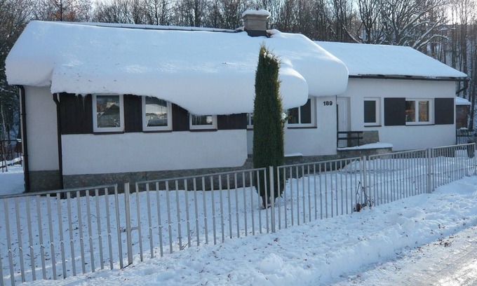 Mlade Buky House | Serene Holiday Home in Mladé Buky with small pool, Trampoline & Skiing Nearby