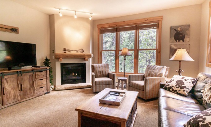 Keystone Condo | Serene Keystone Condo & Great Views from Balcony, Mins from Resort Shuttle