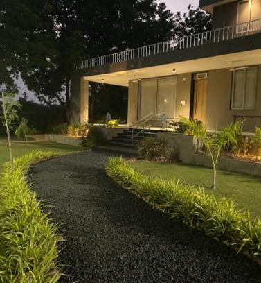 Sanand House | Serene stay in the lap of Nature