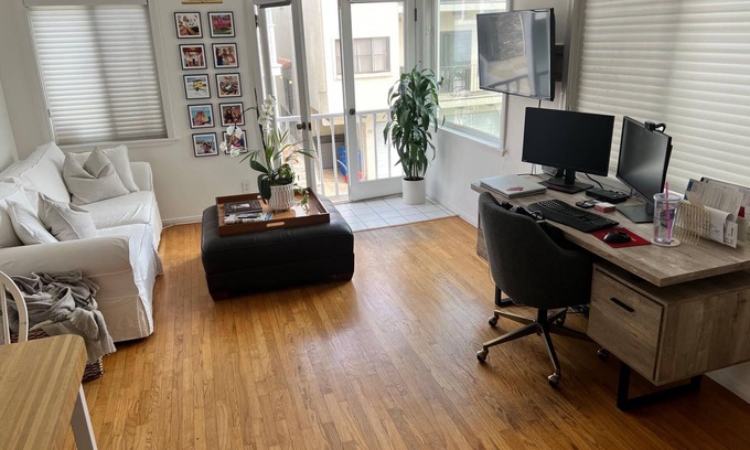 El Segundo Apartment | Serenity at the beach