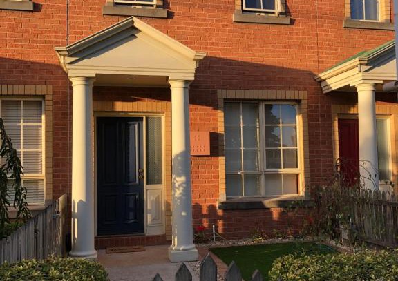 Alfredton House | Serenity on Sturt