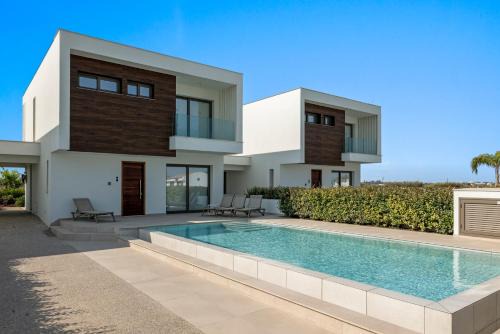 Softades Villa | Serenity Waves Villa 10