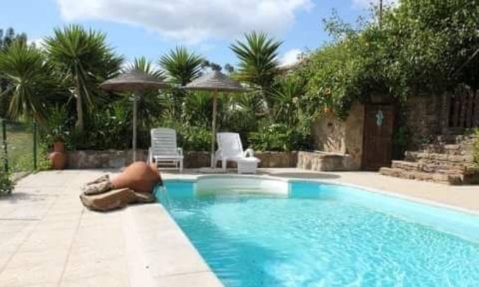 Sao Barnabe Cottage | Serra do Caldeirão Private Pool Villa