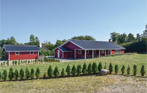 Østerskov House | Seven-Bedroom Holiday Home In Humble