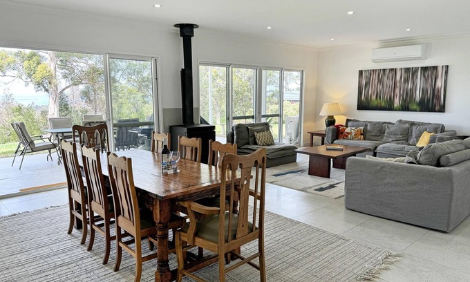 Denmark House | Shadforth Rise: Peaceful modern haven, Inlet views