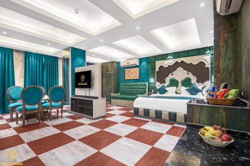 Srinagar Hotel | Shady Oaks by Stay Pattern