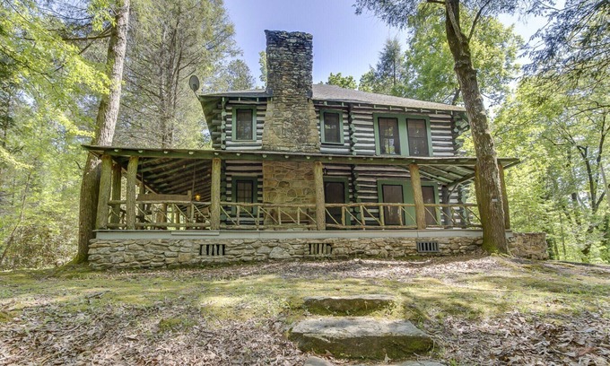 Rocky Bottom House | Shamrock House:Historic Log Cabin, Servant's Quarters, Cottage with trout stream