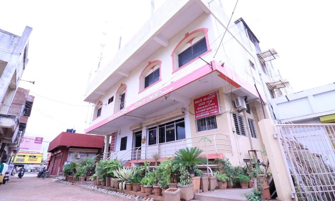 Davanagere Hotel | Shanthi Comforts