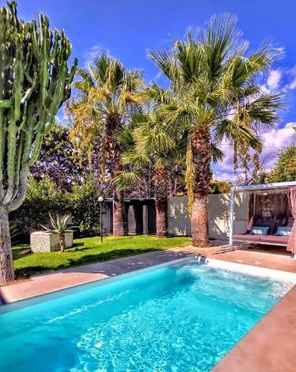 Fontane Bianche Apartment | Shati Luxury - New, Heated Pool, Sea view Near beach