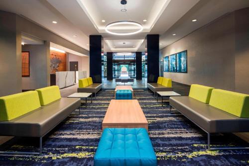 Primos Secane Hotel | Sheraton Suites Philadelphia Airport
