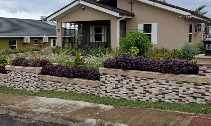 Falmouth House | Shertan's Hideaway your perfect getaway, Just 15 minutes from Rafting Tour