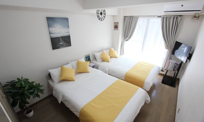 Honmachi Apartment | Shinjuku 1-Stop! Walk to Hatsudai/4-Person Stay with Wi-Fi (B)
