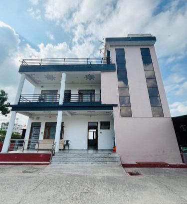 Nathdwara Hotel | Shiv Ashray Resort