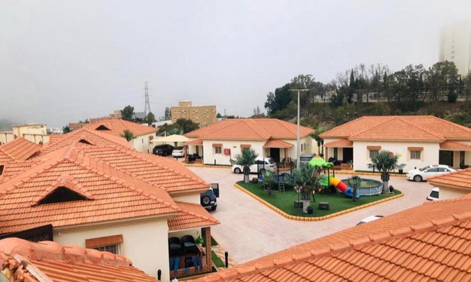 Baljurashi Villa | شاليهات وفلل منتجع قاردن سيتي