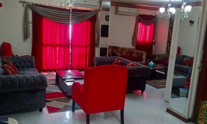 Nasr City Apartment | شقة لوكس عباس العقاد مدينة نصر للعائلات فقط