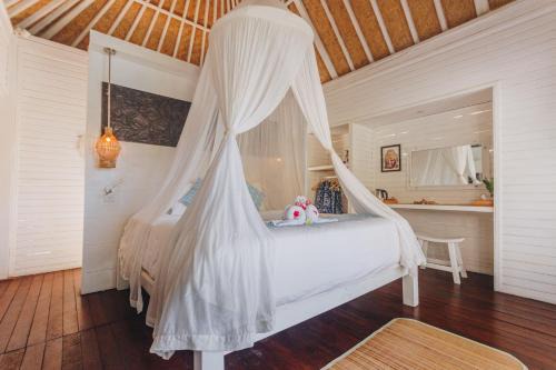 Mushroom Bay Hotel | Shrining Cottages Lembongan