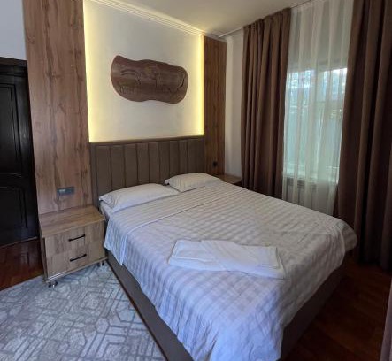 Osh Hotel | Shyrdak - Шырдак
