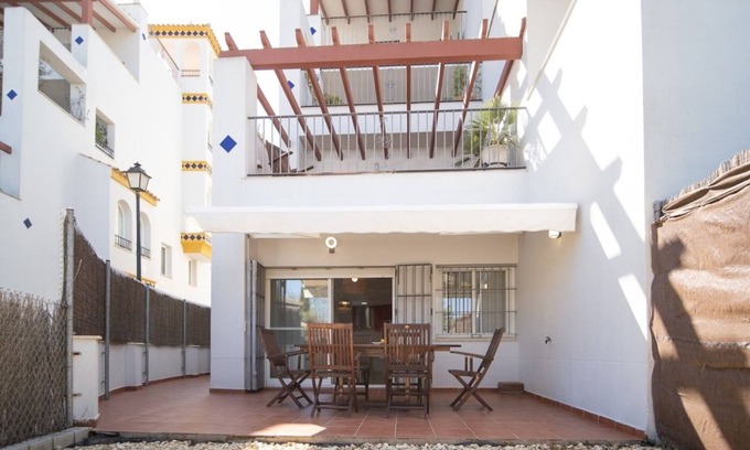 Sanlucar de Barrameda Apartment | SibsSanlucar Piletas- 1st beach line pool parking family friends