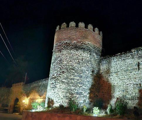 Sighnaghi Hotel | Sighnaghi Hotel Fence Door&Сигнахи Отель Ворота Крепости&სიღნაღი სასტუმრო გალავნის კარი