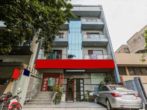 East of Kailash Hotel | Signature Plaza By MERRIMENT