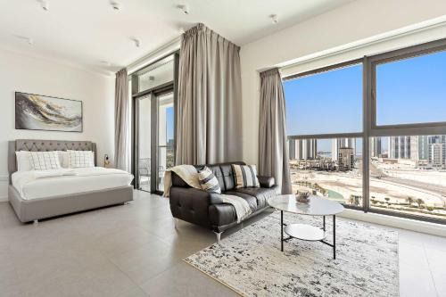 Abu Dhabi Apartment | Silkhaus Chic Studio with Private Beach in Pixel Tower
