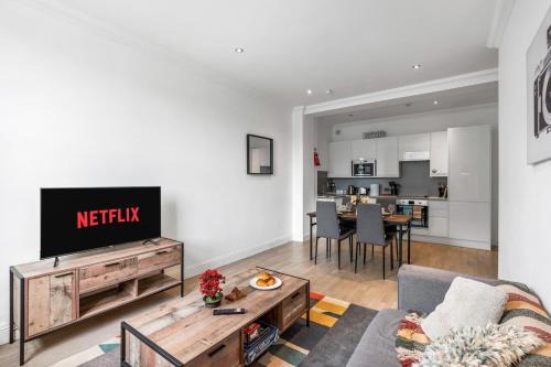 Brighton City Centre Apartment | Silva Getaway Central Brighton