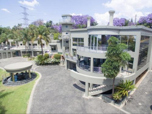 Bedfordview Hotel | Silva Villa