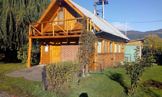 El Hoyo Cabin | Simple and beautiful cabin, it's like being in a mountain shelter