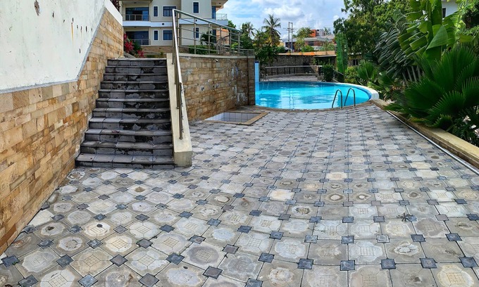 Ras Makamaiwe Apartment | Simplistic Ocean View of C52