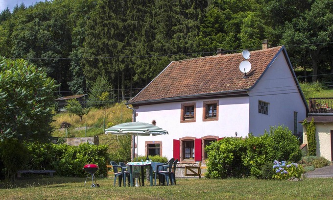 Grandfontaine House | Single-family house in the mountains, temperate in summer, 15 ares of land