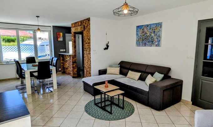 Longchamps-sur-Aire Cottage | Single-storey house with enclosed garden in Longchamps
