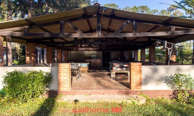 Sarapui House | Sitio em Sarapui com piscina e campo de futebol