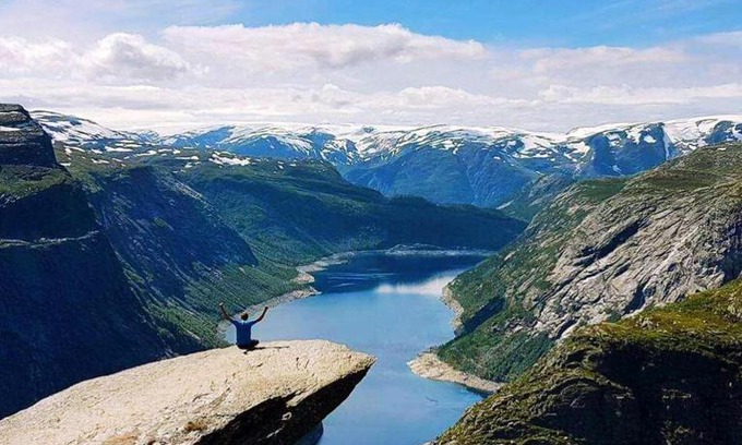 Skanevik Hotel | Skånevik Fjordhotel