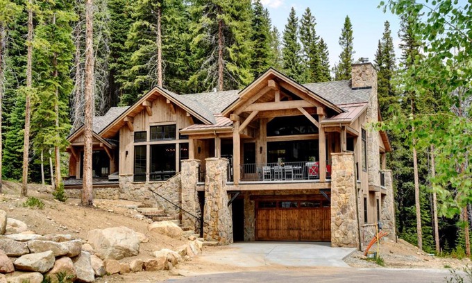 Winter Park House | Ski In Out Luxury Chalet 277 I Hot Tub I Pool Table I Great Views I Best Price I FREE Adventures Daily
