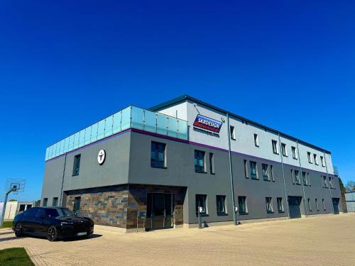 Meyenfeld Apartment | SKR Design